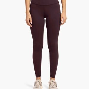 NEW Nuuds M elevate purple leggings